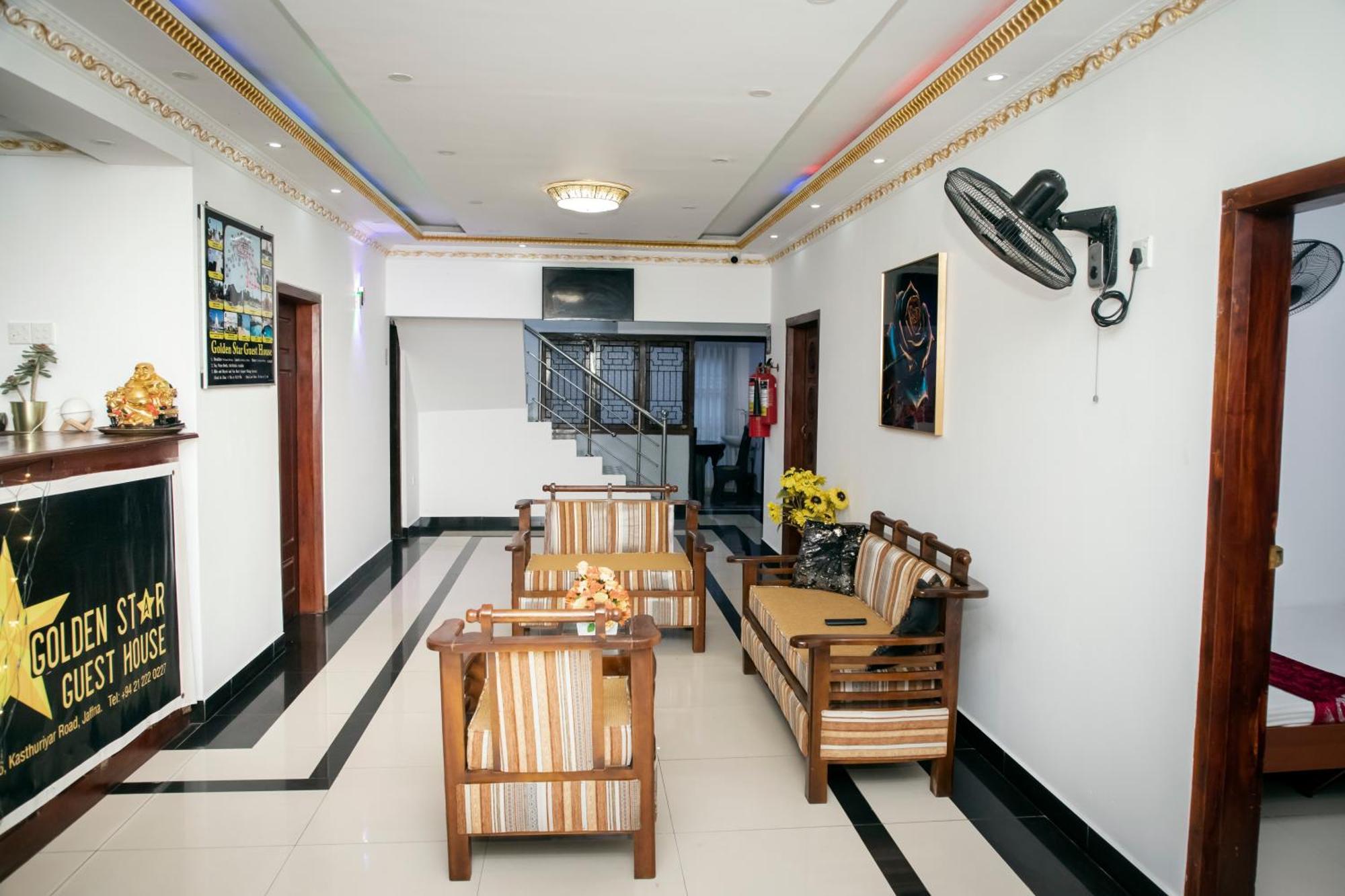 Golden Star Guest House Jaffna Buitenkant foto