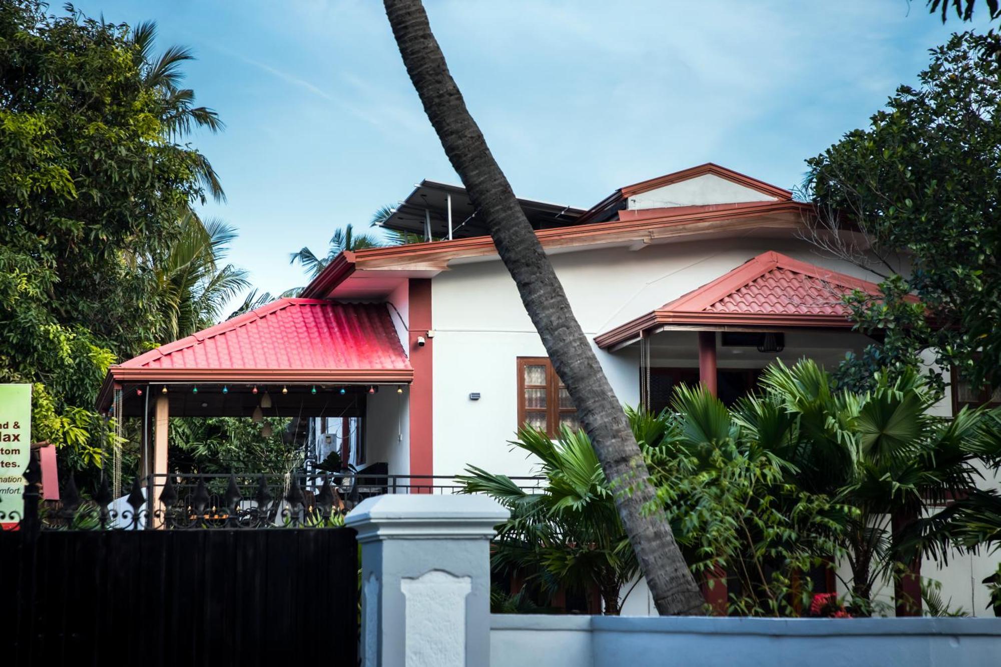 Golden Star Guest House Jaffna Buitenkant foto