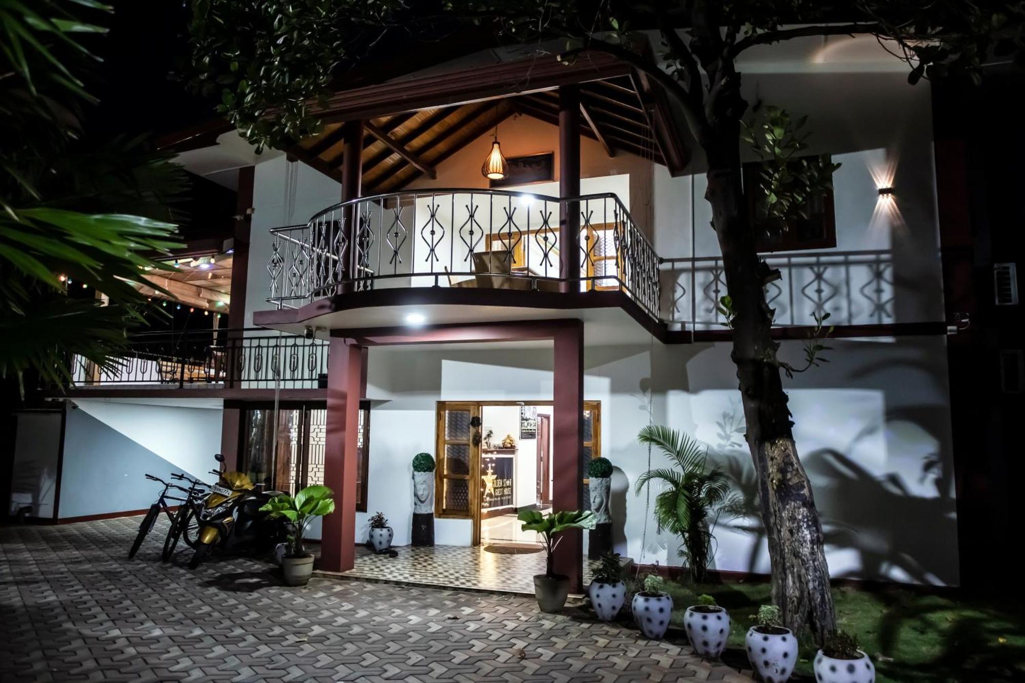 Golden Star Guest House Jaffna Buitenkant foto
