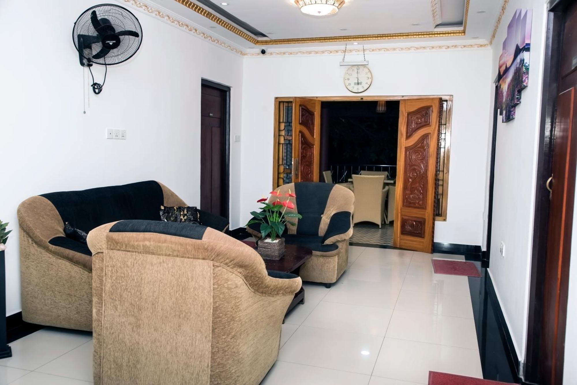 Golden Star Guest House Jaffna Buitenkant foto