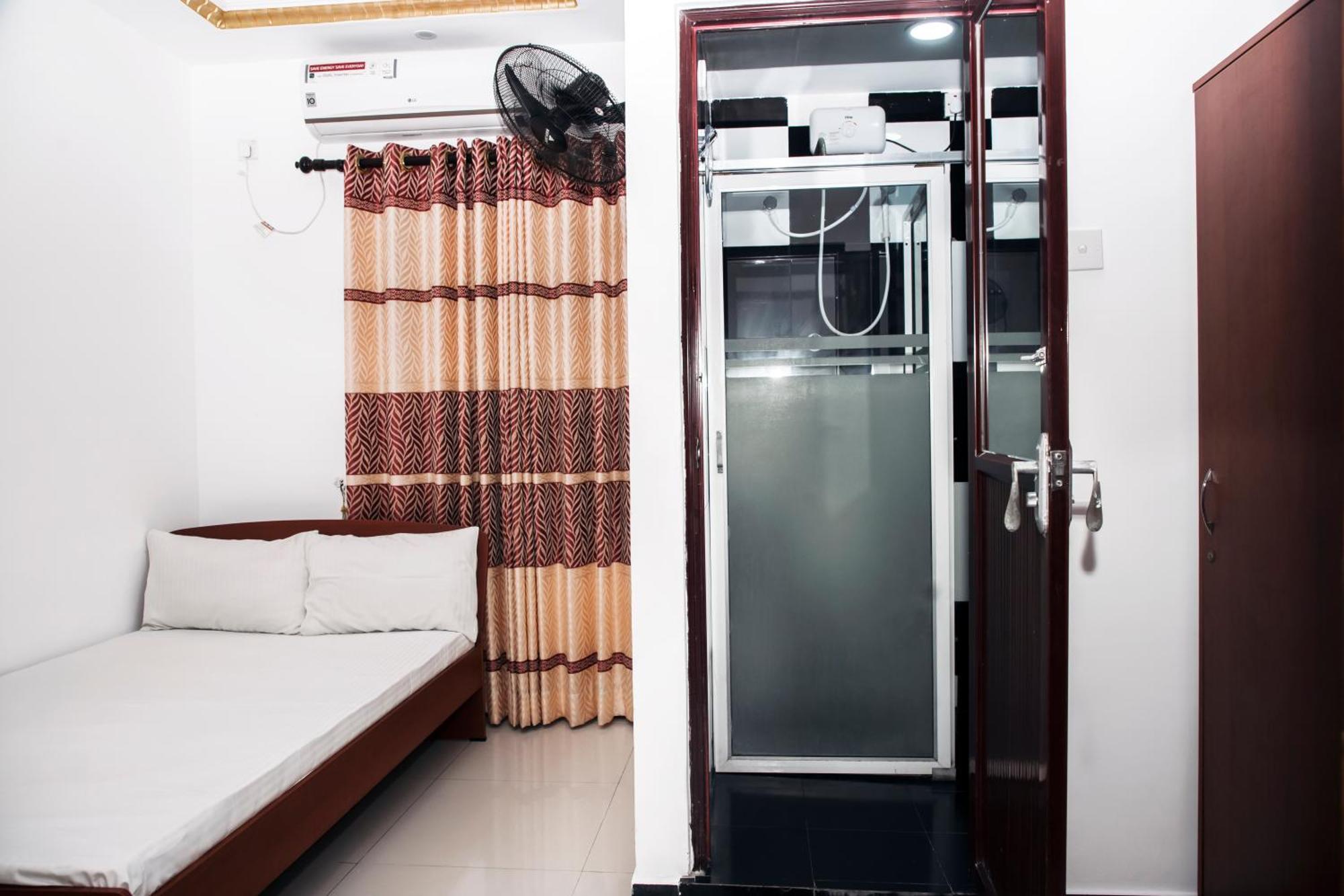 Golden Star Guest House Jaffna Buitenkant foto