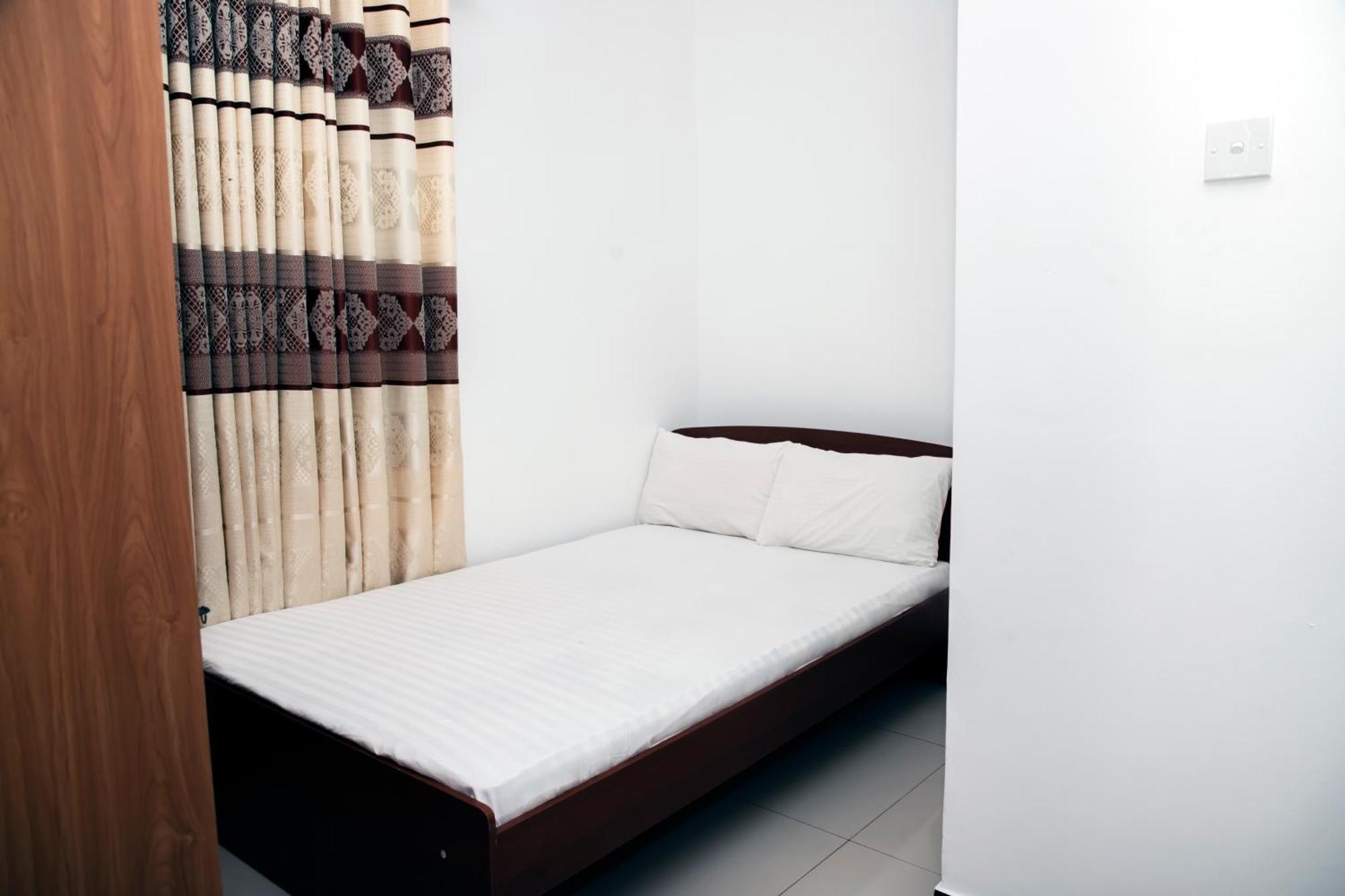 Golden Star Guest House Jaffna Buitenkant foto