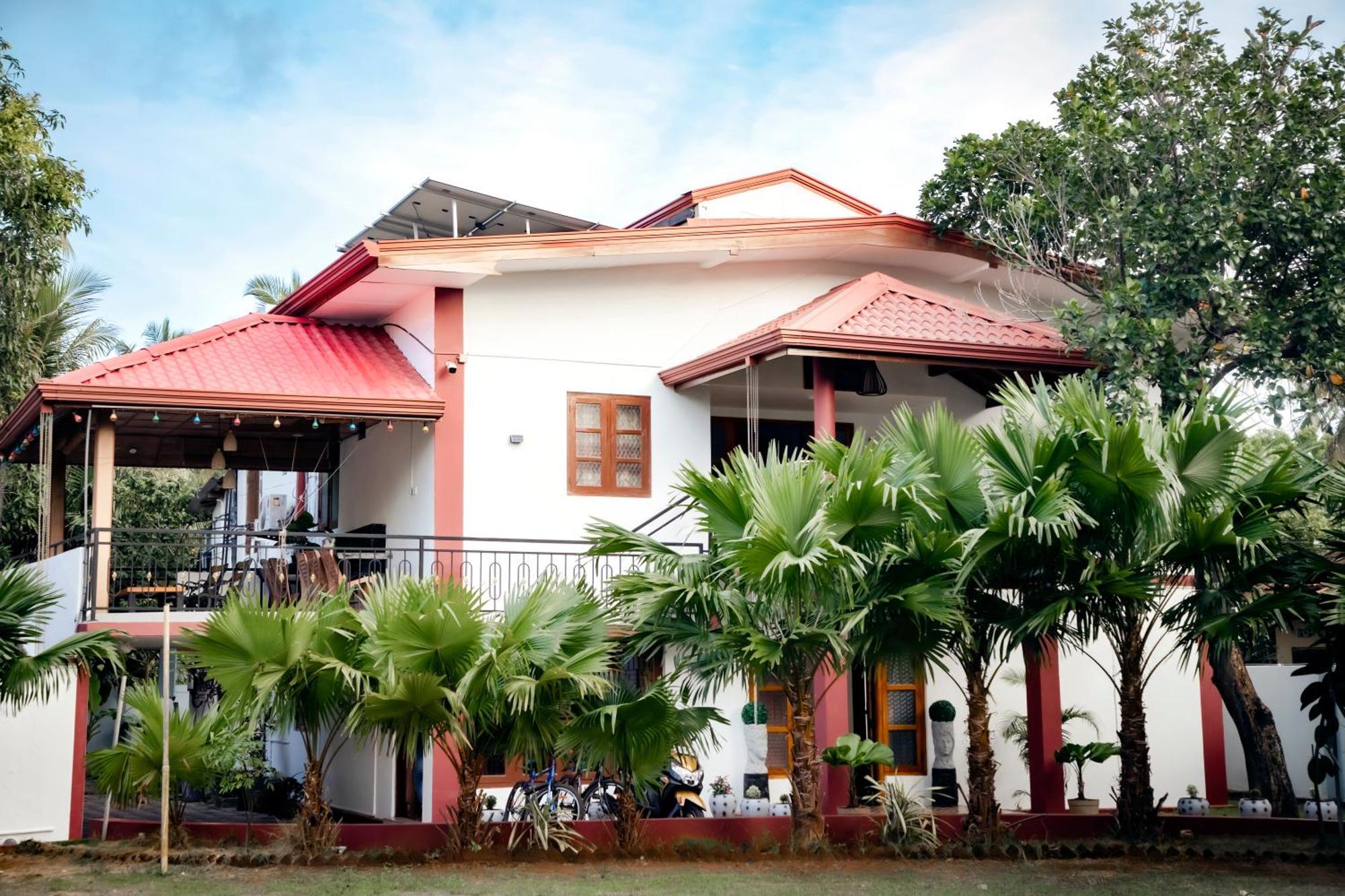 Golden Star Guest House Jaffna Buitenkant foto